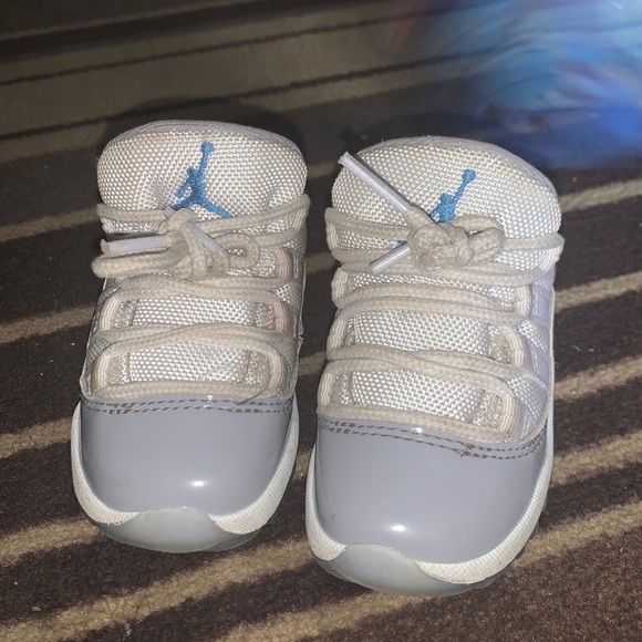 Worn a couple times - Picture 1 of 5